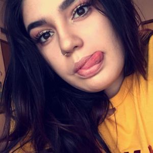 Meet your Posher, Ally